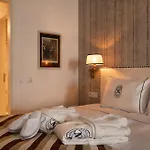Dona Maria 4* فيغيورا دا فوز