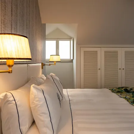 Hotell Dona Maria 4*