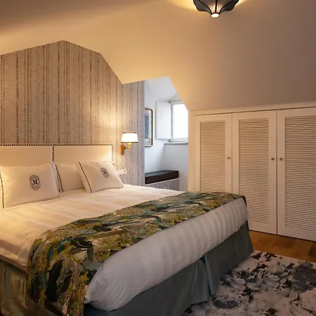 Dona Maria Hotell 4*